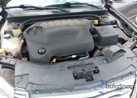 2013 Chrysler 200 Limited z USA, uszkodzony, nr VIN 1C3CCBCG5DN607792